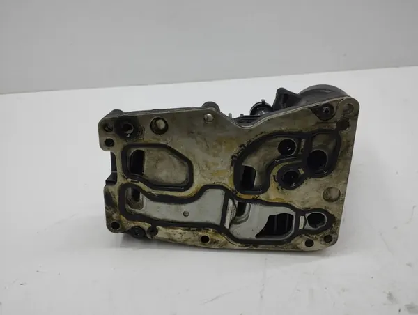 BMW 5 F10 F11 2012 Oljefilterfäste image 4