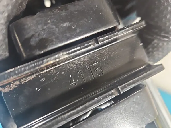 Insert levier cric OEM IMPRK1554033 pour Jaguar XF II image 4