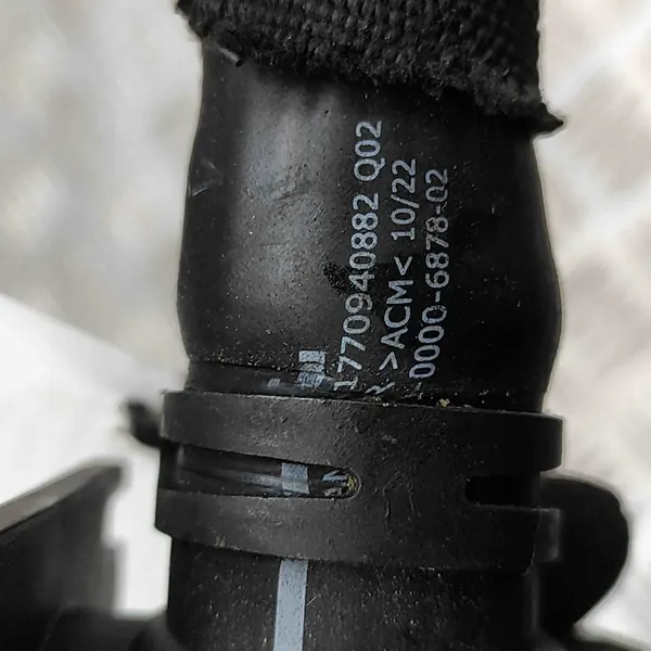 Breather Hose Mercedes-Benz GLE Coupe (C167) A0001532859 image 6