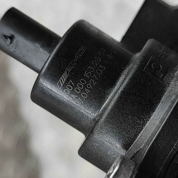 Breather Hose Mercedes-Benz GLE Coupe (C167) A0001532859 image 7