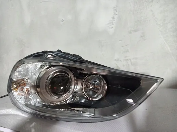 Vasen Etuvalaisin Volvo V60 S60 Xenon image 2