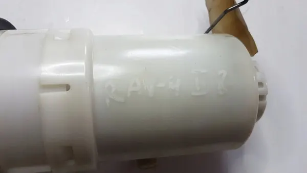 Bomba de combustível Toyota RAV 4 2005 2322128030 image 7