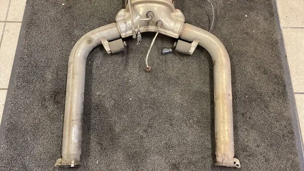 Silencieux central Jaguar XF X250 2009 OEM JUT92589 image 4