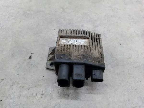 VW Transporter T5 Ventilatormodule OEM 3B0919506 2.5 TDI image 2