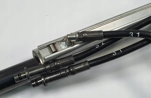 OEM LA175601CEL4 Amortecedor Teto Esquerdo Traseiro Volvo C70 II image 3