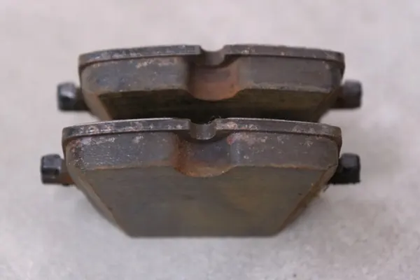 BMW OEM 6883979 Bromsskivor & Belägg Bak image 6