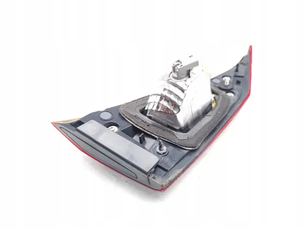 Mazda 6 Luz de maletero 2014 Sedán B45A-513F0 image 4