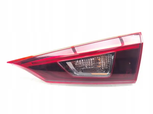 Mazda 6 Luz de maletero 2014 Sedán B45A-513F0 image 9