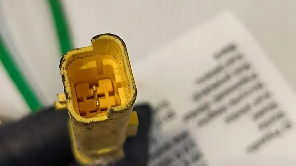 Jaguar XF X260 2017 Oil Temperature Sensor GX7312B591AB image 3