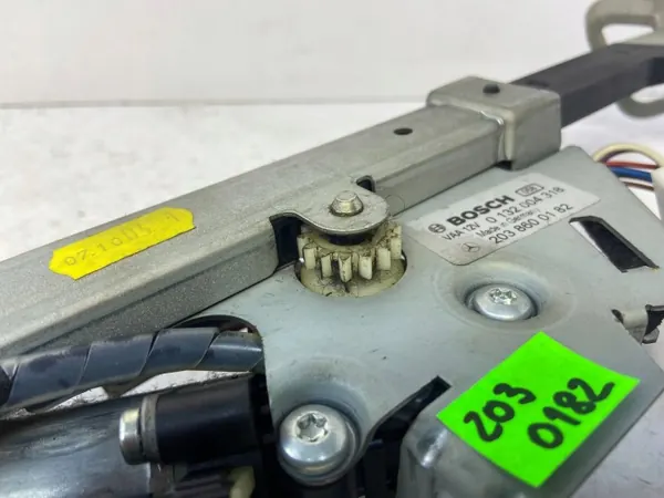 Distribuidor cinto esquerdo Mercedes CLK W209 A2038600182 image 9