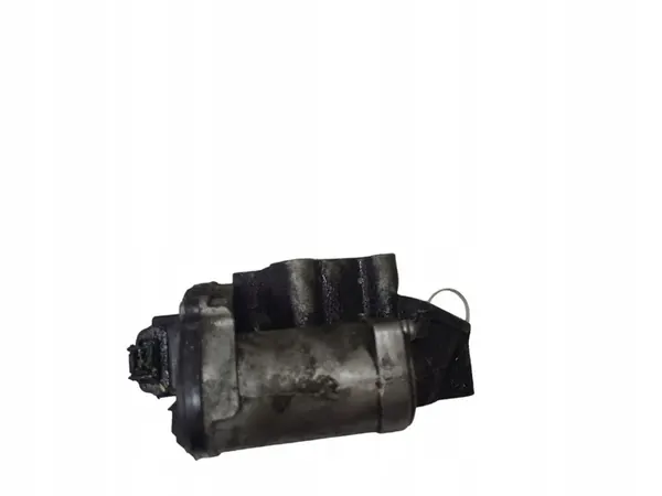 Válvula EGR OPEL VIVARO FURGON 2.0L diesel 2011 147105543R image 4