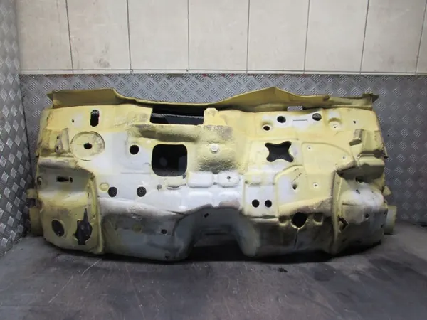 Isolamento antepara Volvo V40 OEM 31305853 2012-2016 image 9