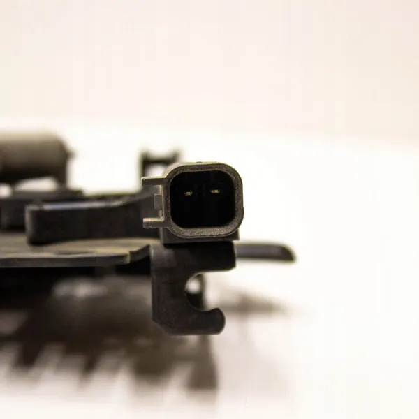 Ford Kuga II 2018 Motorhuvslås image 5