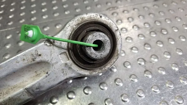 Braccio di Controllo Anteriore Sinistro Destro VW Phaeton Audi A8 image 9