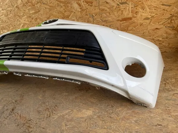 Paraurti anteriore Toyota Aygo 1 I Lift 2012-14 image 3