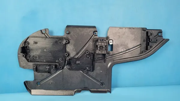 Mercedes EQE W295 Right Sound Insulation Plate A2956803903 image 4