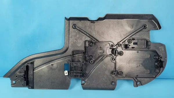 Mercedes EQE W295 Right Sound Insulation Plate A2956803903 image 9