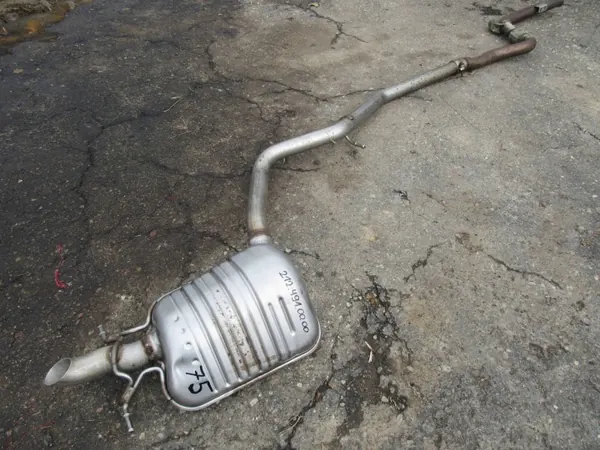 Endschalldämpfer Mercedes-Benz E W212 OEM A2124910000 image 6