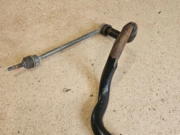 Mercedes GLC 253 fram stabiliserarlänk OEM A2533230265 image 4