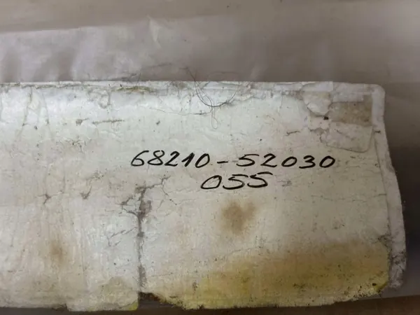 OEM 6821052030 Raspador Puerta Delantera Izq Toyota Yaris image 4