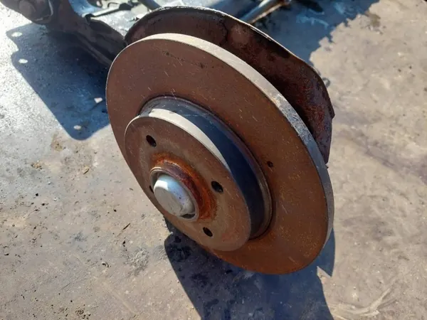 Hinterachsträger mit ABS-Scheiben OEM - Citroen C4 Picasso image 3