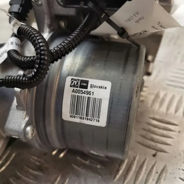 Audi A1 2019 Ohjauspumppu OEM 2Q1909144M image 5