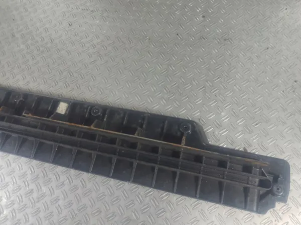 OEM 7C0863726A Cache de marche VW Crafter 17-20 image 8