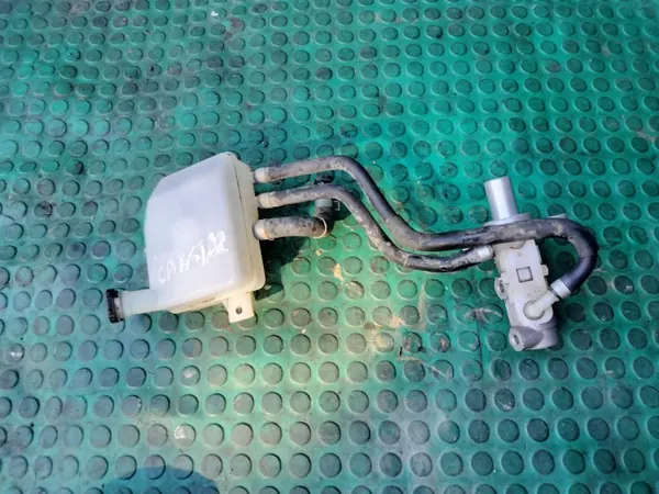 Nissan Cabstar Jarrunesteastia OEM Osa image 2