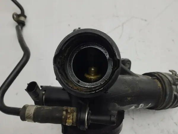 Mercedes-Benz Termostaatti OEM A631200171 C-luokka W204 image 6