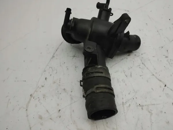 Mercedes-Benz Termostaatti OEM A631200171 C-luokka W204 image 9