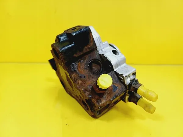 Mercedes W211 2.7 CDI Injectorpomp Bosch A6460700301 image 6