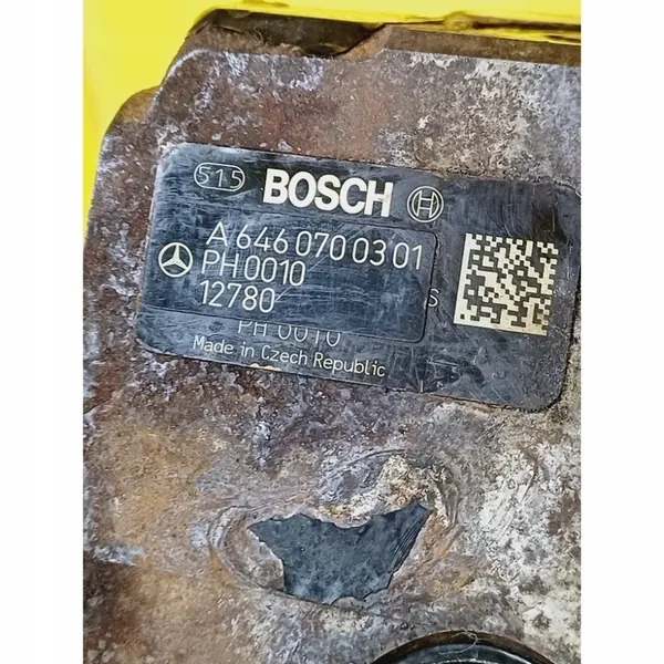Mercedes W211 2.7 CDI Injectorpomp Bosch A6460700301 image 8