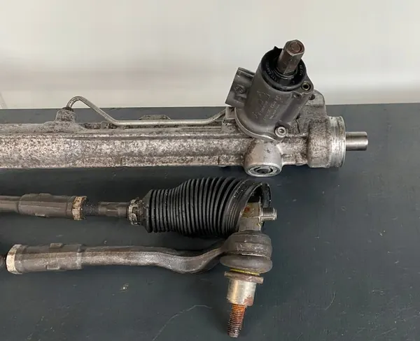 AUDI A4 A5 B8 8T1 Direção image 4