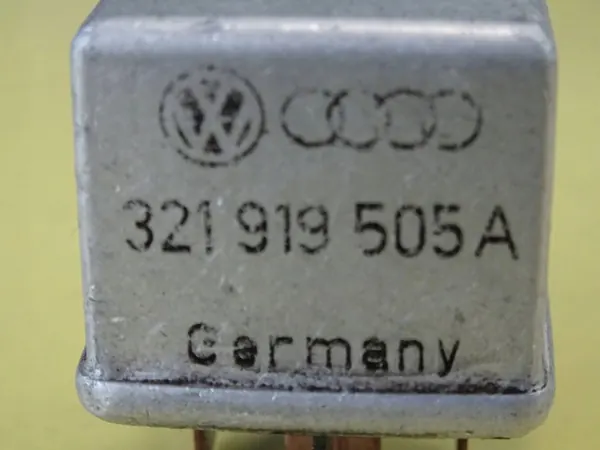 Polttoainepumpun rele VW Polo III image 2