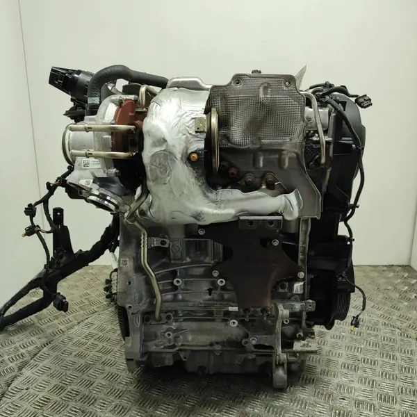 Volvo V60 II Motor B420T 2023 Gebraucht image 3