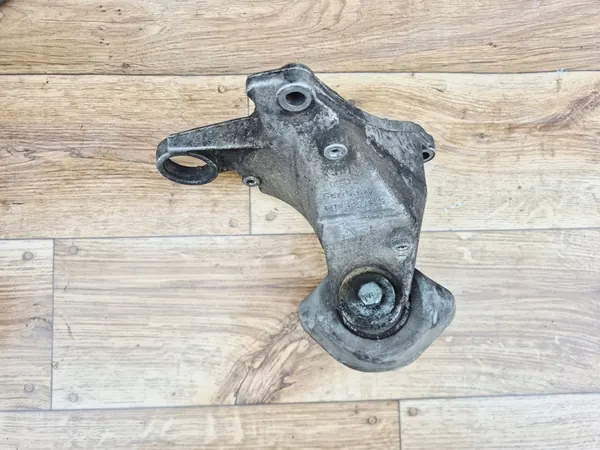 Supporto motore Passat B5 Audi A4 B6 image 3