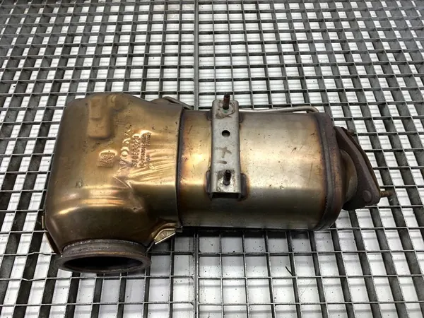 Catalisador Volvo V90 II 2.0 150CV OEM 31460823 image 3