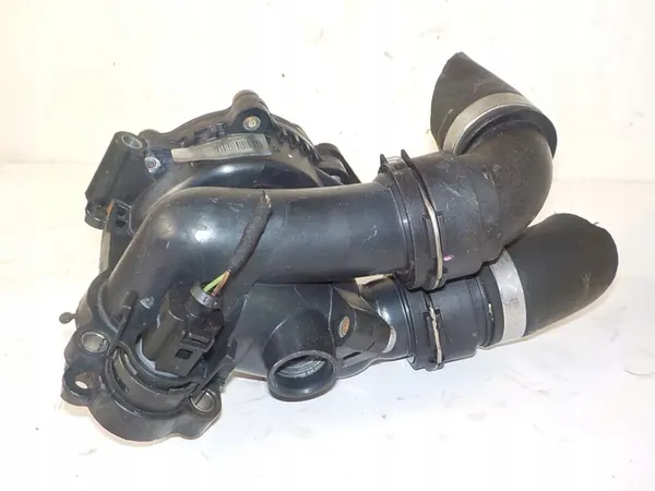 AUDI A4 B6 1.8 TFSI Vattenpump 06H121026B image 2