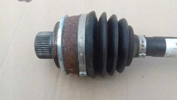 Volkswagen OE 4M0407271L vänster drivaxel image 10