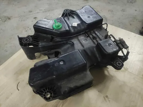 AdBlue-pumppu OEM 98183661 Citroen Jumpy/Proace image 2