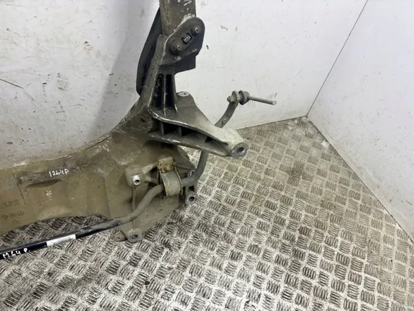OEM 04877643AD Etu-apurunkki Jeep Cherokee 2014 image 5