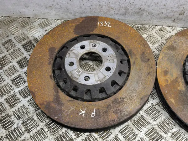 Gebrauchte Audi OE Vorderbremsscheibe AMD225582 image 4