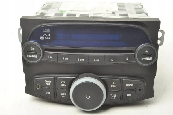 Chevrolet Spark M300 fabrieksradio OEM 95986359 image 2