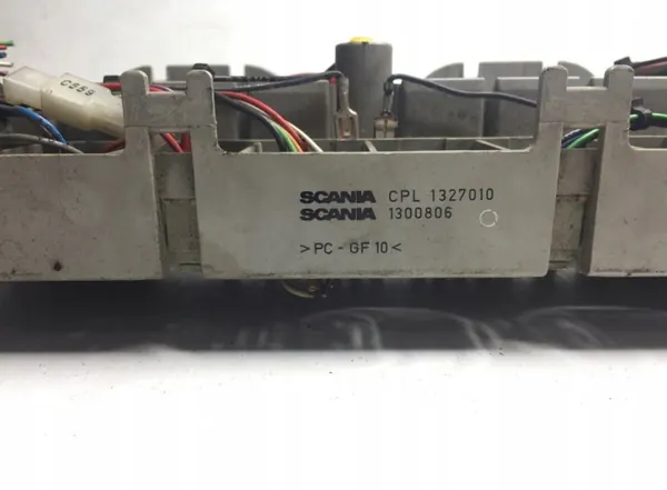 Scania zekeringkast OEM 1300806 - Gebruikte staat image 3