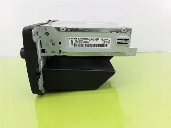Radio CD Skoda OEM 5J0035152A pour Fabia II 2007-2014 image 6