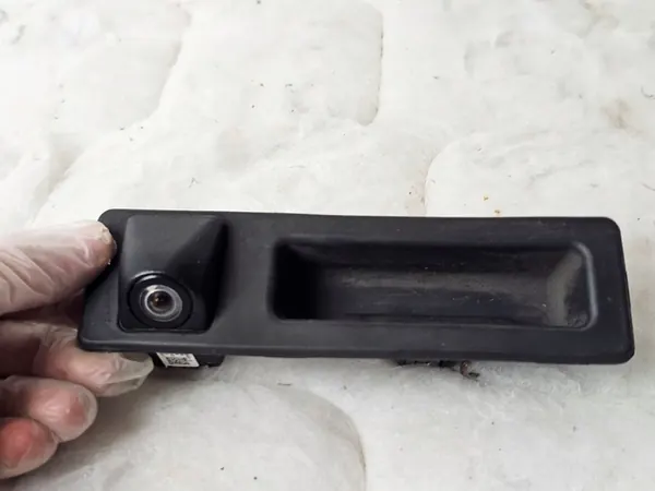 Bakre kamera BMW F01 F10 F11 F20 F30 F80 F82 F87 E70 image 2