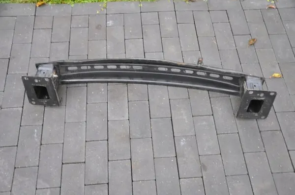 Etupuskuri Vahvistus Škoda Octavia III 5E0807109 image 5