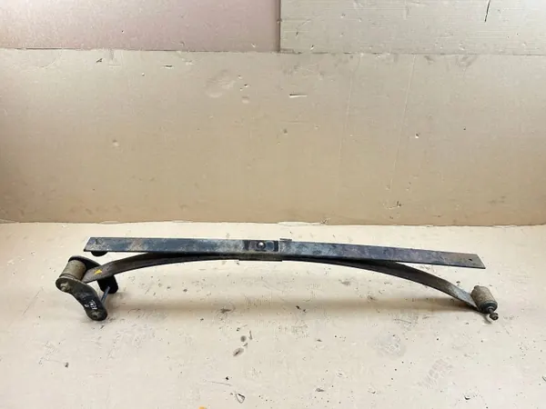 Ressort arrière d'occasion OEM MAM79980 pour VW Caddy image 2
