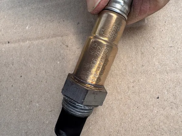 Sensor Lambda VW Caddy 2.0 TDI OEM 04L906262L image 2