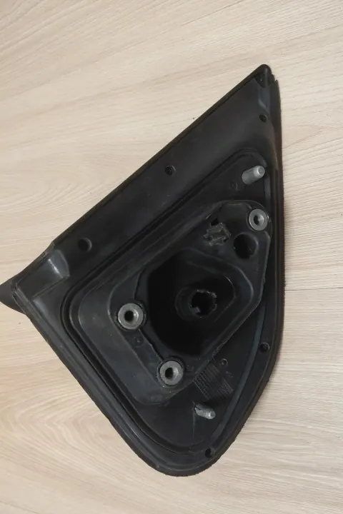 Triangle de fixation miroir gauche ISUZU D-MAX III OEM image 4